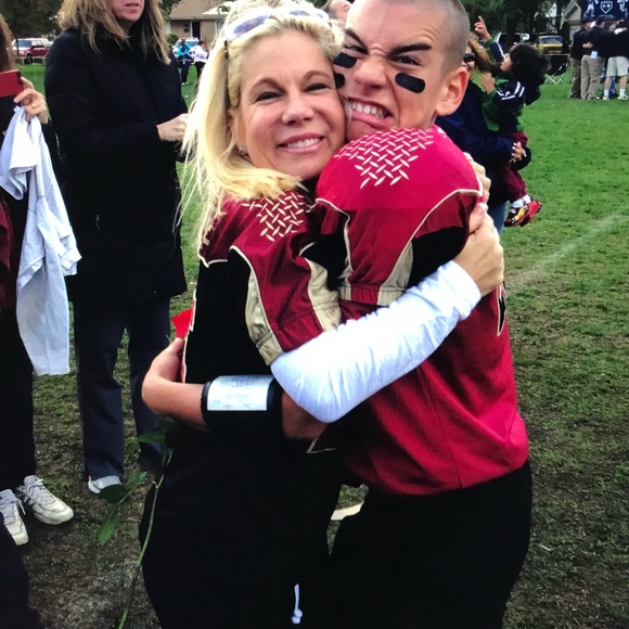 Meet your Posher, Leslie - Picture 3 of 3